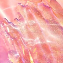 Lottie Shimmer Lip Glaze - Be Bold 16 Lottie Shimmer Lip Glaze - Be Bold -Costetic Make-up Store LFC004 Lottie London Pride 2023 Shimmer Lipglaze Be Bold Texture 2