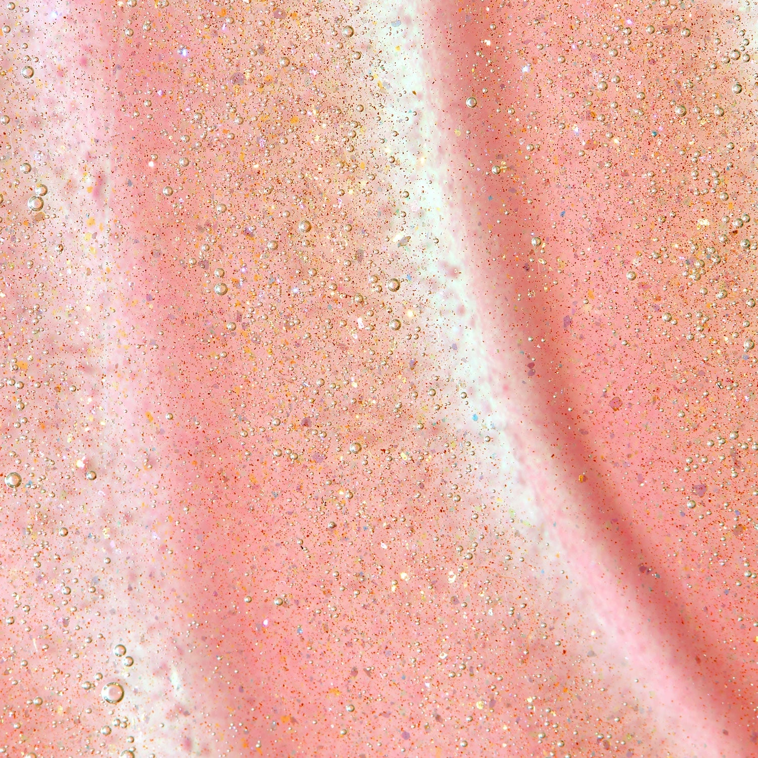 Lottie Shimmer Lip Glaze - Be Bold 12 Lottie Shimmer Lip Glaze - Be Bold - Image 10