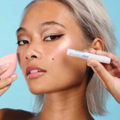 Freckle Tint 23 Freckle Tint -Costetic Make-up Store LFT001 Freckle Tint Brown Model Minmie 1