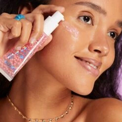 Everyday Kit 34 Everyday Kit -Costetic Make-up Store Lottie Bubble Tea Primer Model Cassy Application 2028a272 a88d 47ec 9a41 44b615a763fb