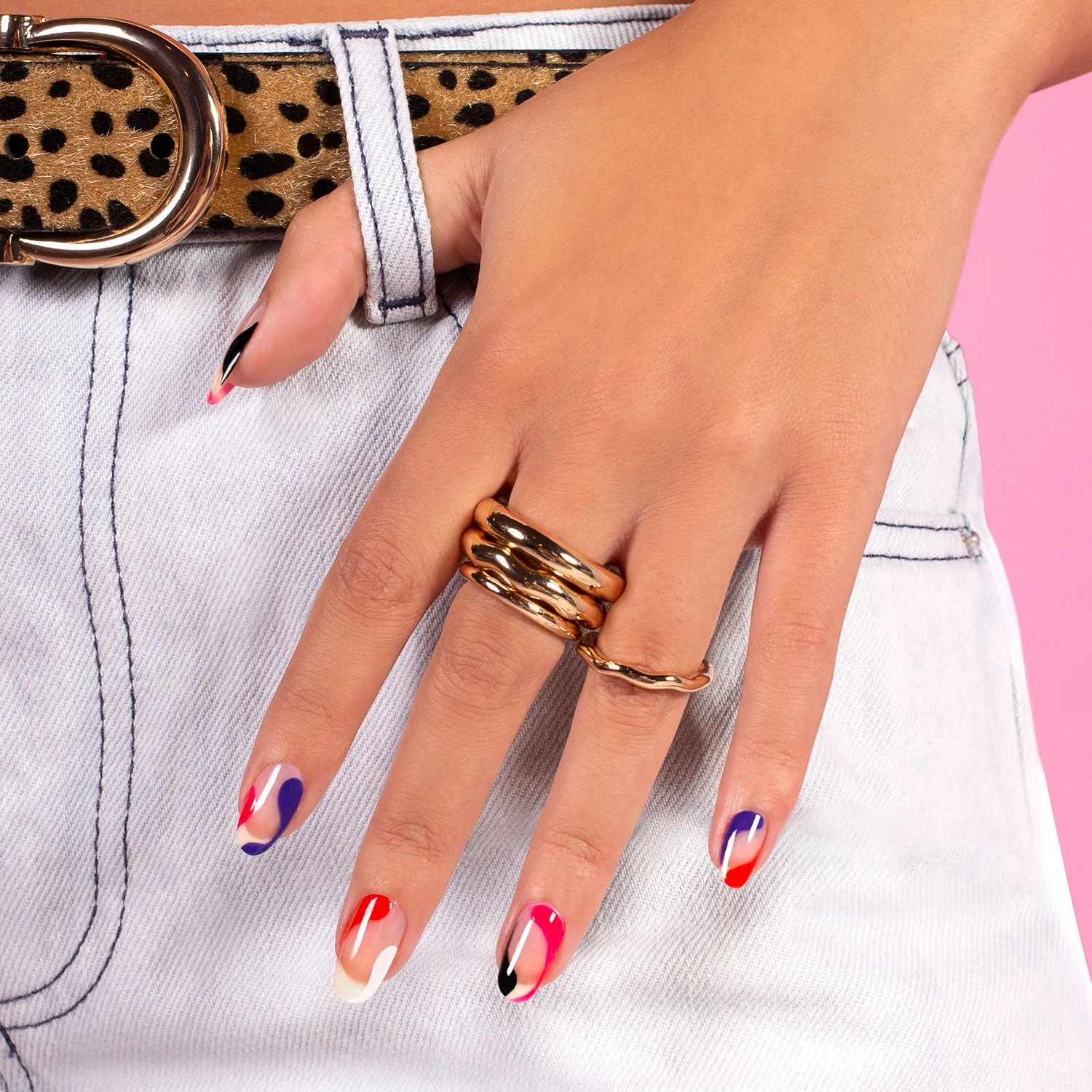 Plant Based Gel Effect Polish - It's Lit 5 Plant Based Gel Effect Polish - It's Lit - Image 3