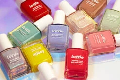 Plant Based Gel Effect Polish - Extra 8 Plant Based Gel Effect Polish - Extra -Costetic Make-up Store Lottie Nail Polish Creative 12