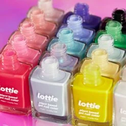 Plant Based Gel Effect Polish - Feelin' Like A Snack 8 Plant Based Gel Effect Polish - Feelin' Like A Snack -Costetic Make-up Store Lottie Nail Polish Group Creative 4