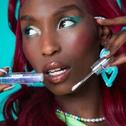 Oil Slick 39 Oil Slick -Costetic Make-up Store Lottie Oil Slick Blueberry Kiss Model Application