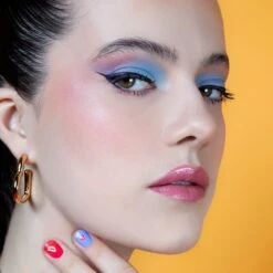 Proud To Be - Lottie Palette 17 Proud To Be - Lottie Palette -Costetic Make-up Store Lottie Proud to Be Viv Palette 1