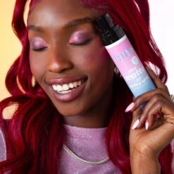 Stay Matte AF 14 Stay Matte AF -Costetic Make-up Store Lottie Stay Matte AF Setting Spray Model Tanatswa Product