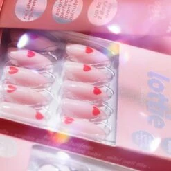 Stay Press'd - Heart To Heart 16 Stay Press'd - Heart To Heart -Costetic Make-up Store Lottie Stay Pressd Press On False Nails Creative Group 4