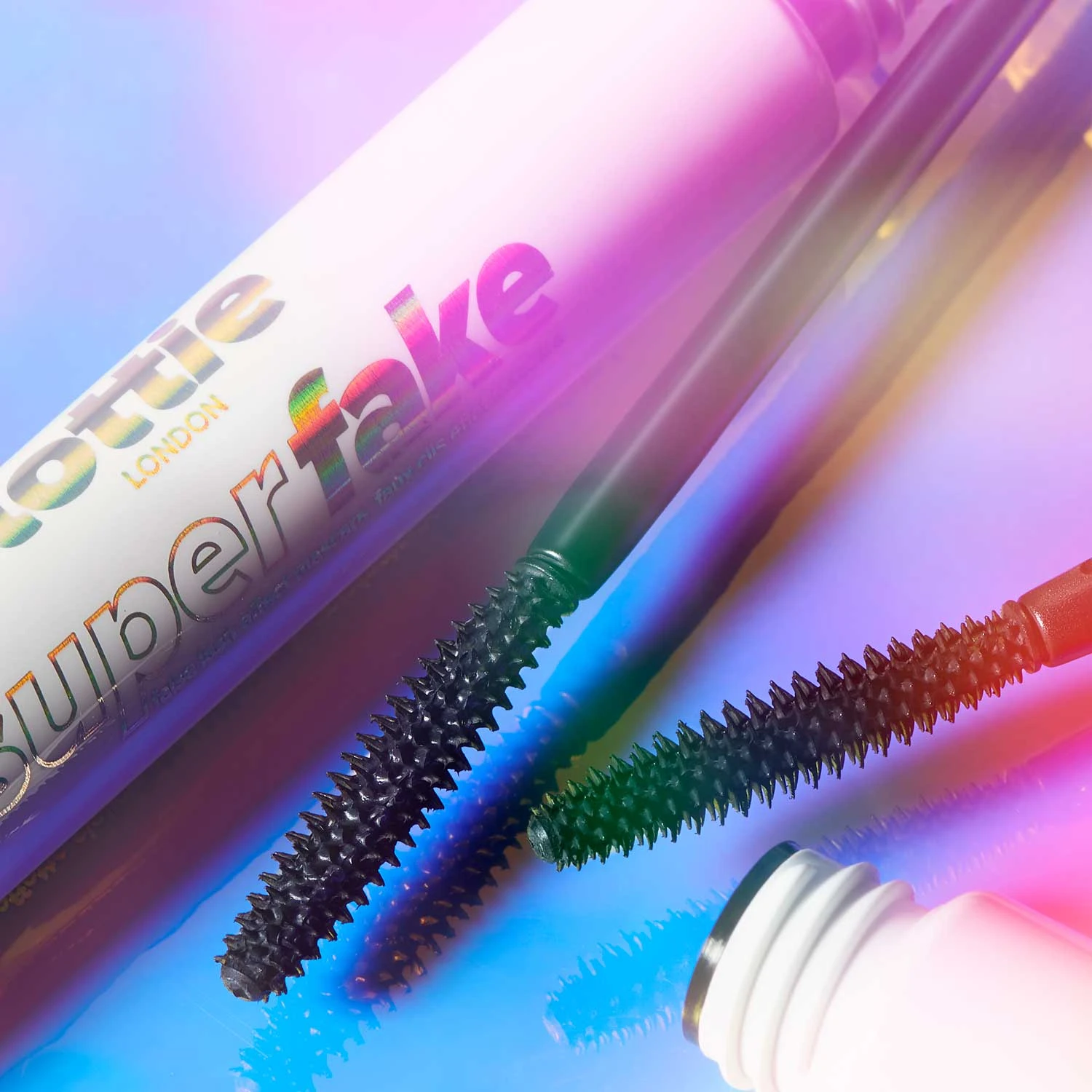 Superfake Mascara 9 Superfake Mascara - Image 7