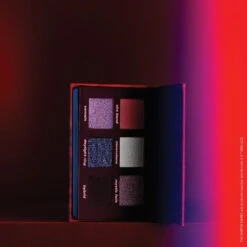 The Vampire Diaries X Love Sucks - Eyeshadow Palette 16 The Vampire Diaries X Love Sucks - Eyeshadow Palette -Costetic Make-up Store Lottie Vampire Diaries Creative Group Set 1 Love Sucks Palette