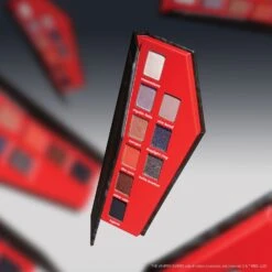 The Vampire Diaries X Eyeshadow Palette - Team Damon 21 The Vampire Diaries X Eyeshadow Palette - Team Damon -Costetic Make-up Store Lottie Vampire Diaries Creative Group Set 4 Team Damon Palette