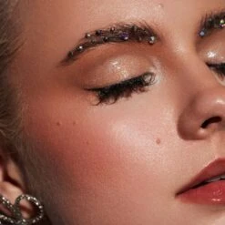 Costetic Make-up Store 6 Costetic Make-up Store -Costetic Make-up Store Lottie Vampire Diaries Model Katerina Look 2 Silver Eye Gloss Focus