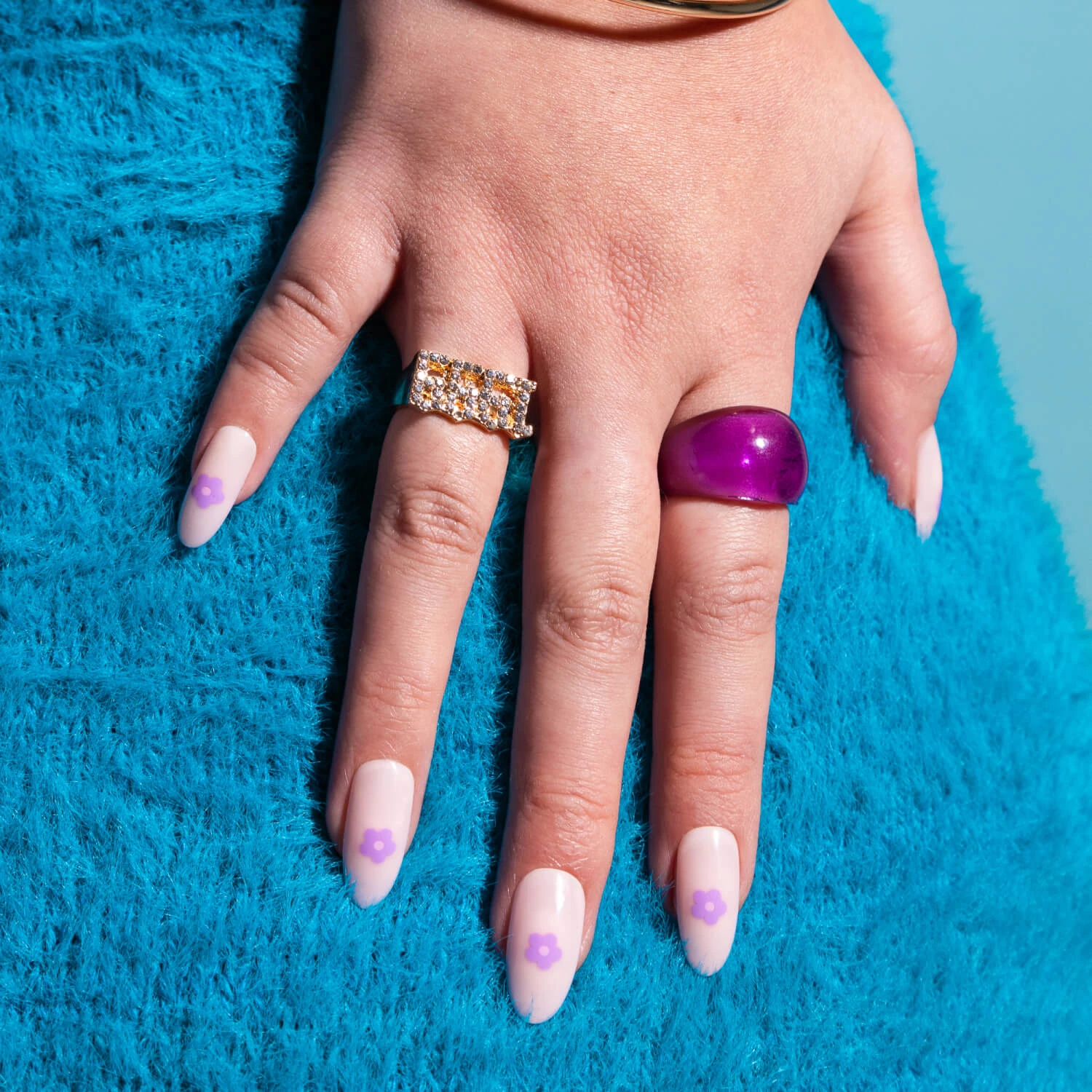 Stay Press'd - Flower Power 4 Stay Press'd - Flower Power - Image 2