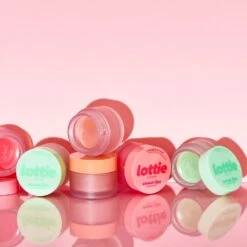 Sweet Lips 37 Sweet Lips -Costetic Make-up Store Sweet Lips Group Creative 5