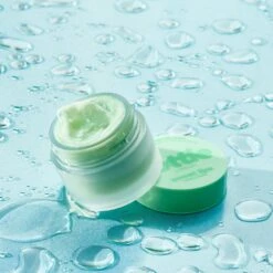 Sweet Lips 32 Sweet Lips -Costetic Make-up Store Sweet Lips Minted Creative 2