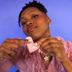 Twisted Heart Love Glaze 15 Twisted Heart Love Glaze -Costetic Make-up Store Twisted Heart Web Gif 2